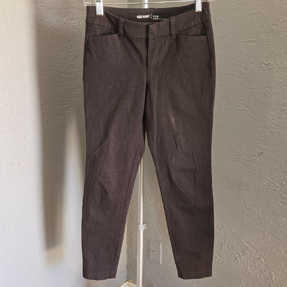 Old Navy Gray Pixie Mid-rise Pants